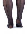 Dettaglio Riga Posteriore Collant Light 30 Den Nero Curvy | Leela Lab