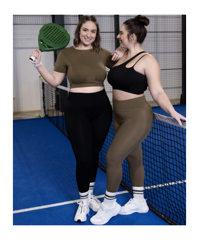 Crop Top Sportivo Military Olive Curvy per Taglie Forti Plus Size | Leela Lab