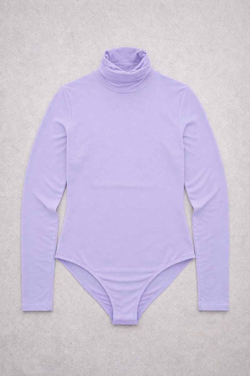 Langärmeliger Rollkragenbody – Flieder