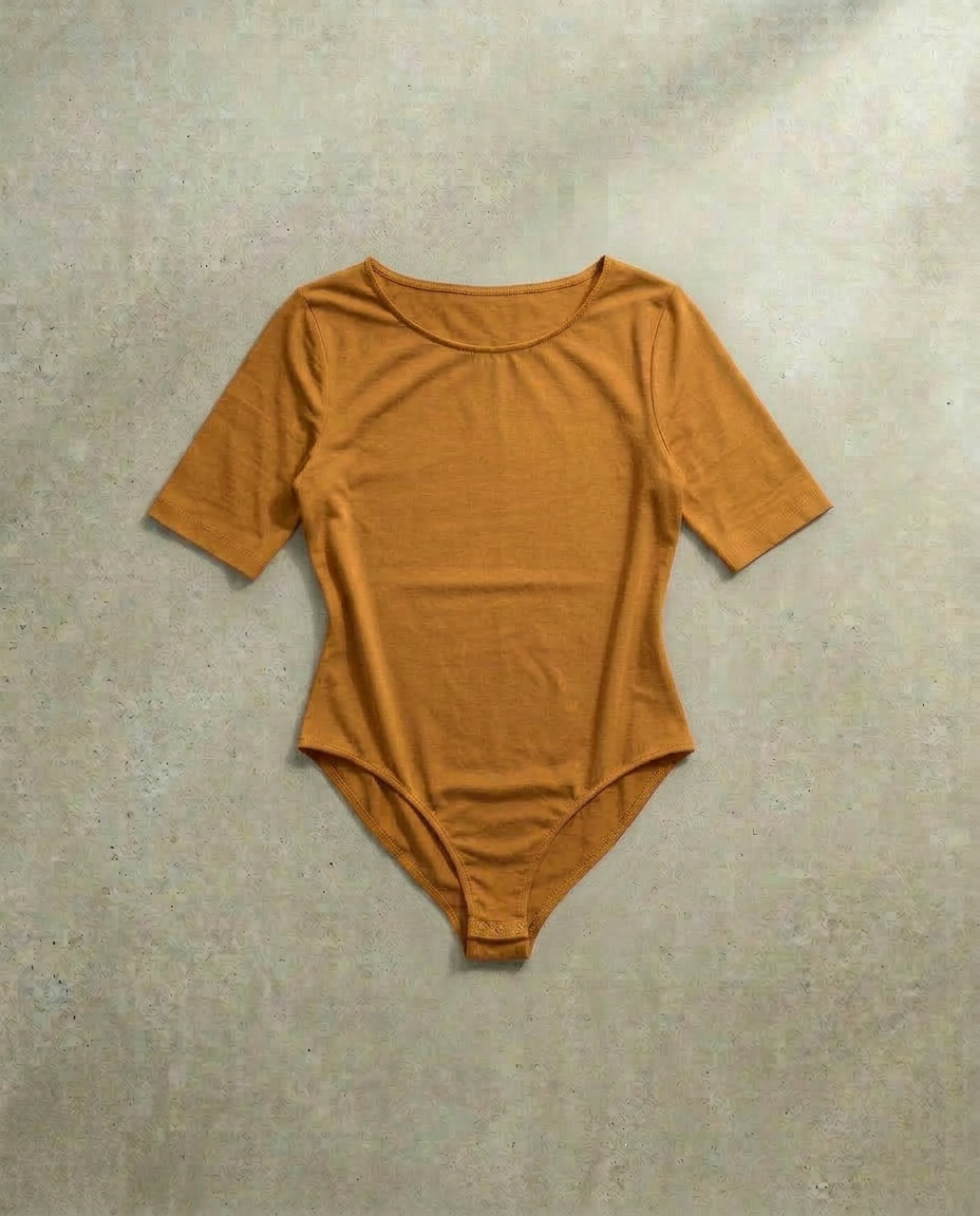 Body Manica Corta Ocra Curvy per Taglie Forti | Leela Lab