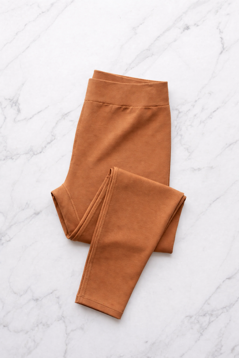 Leggings Cammello Curvy per Taglie Forti | Leela Lab