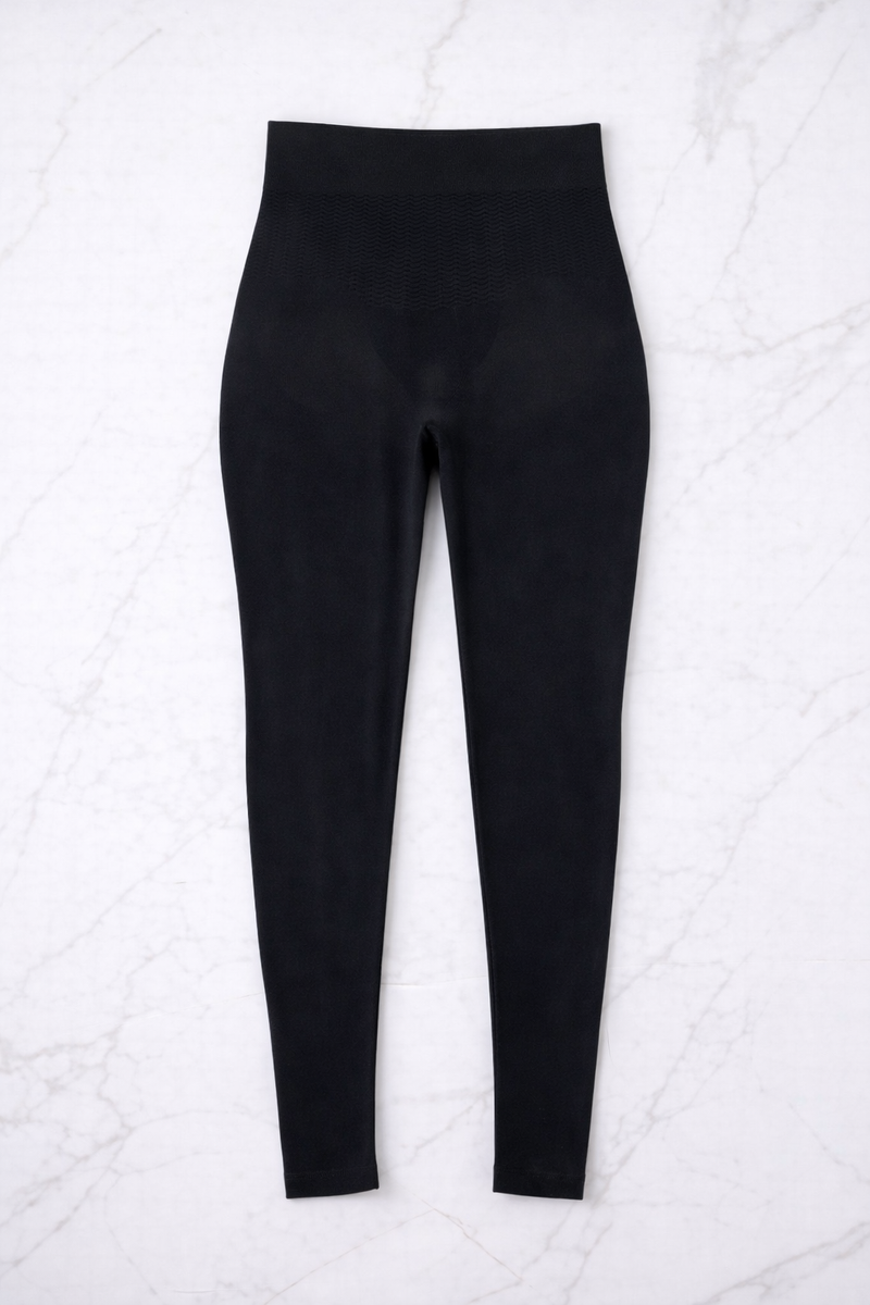 Leggings Modellanti Nero Curvy per Taglie Forti | Leela Lab
