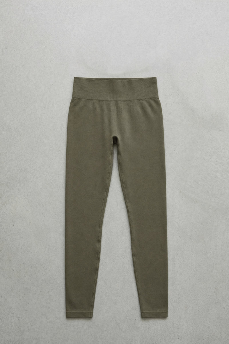 Leggings Push-up Military Olive Curvy per Taglie Forti | Leela Lab