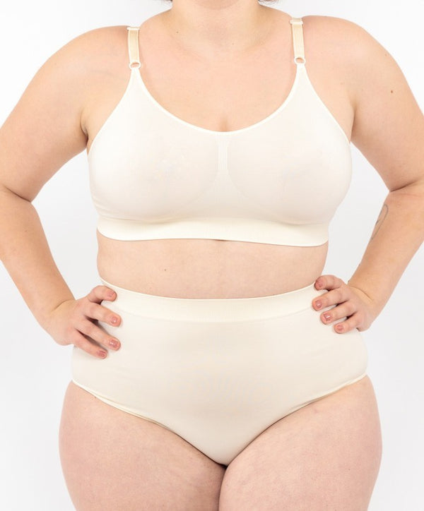 Formender Slip mit hohem Bund – Puder